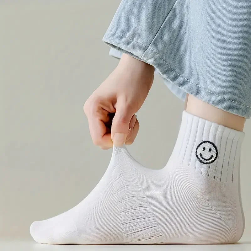 Whimsical Cartoon Face Polyester Ankle Socks – Soft Breathable Casual Wear