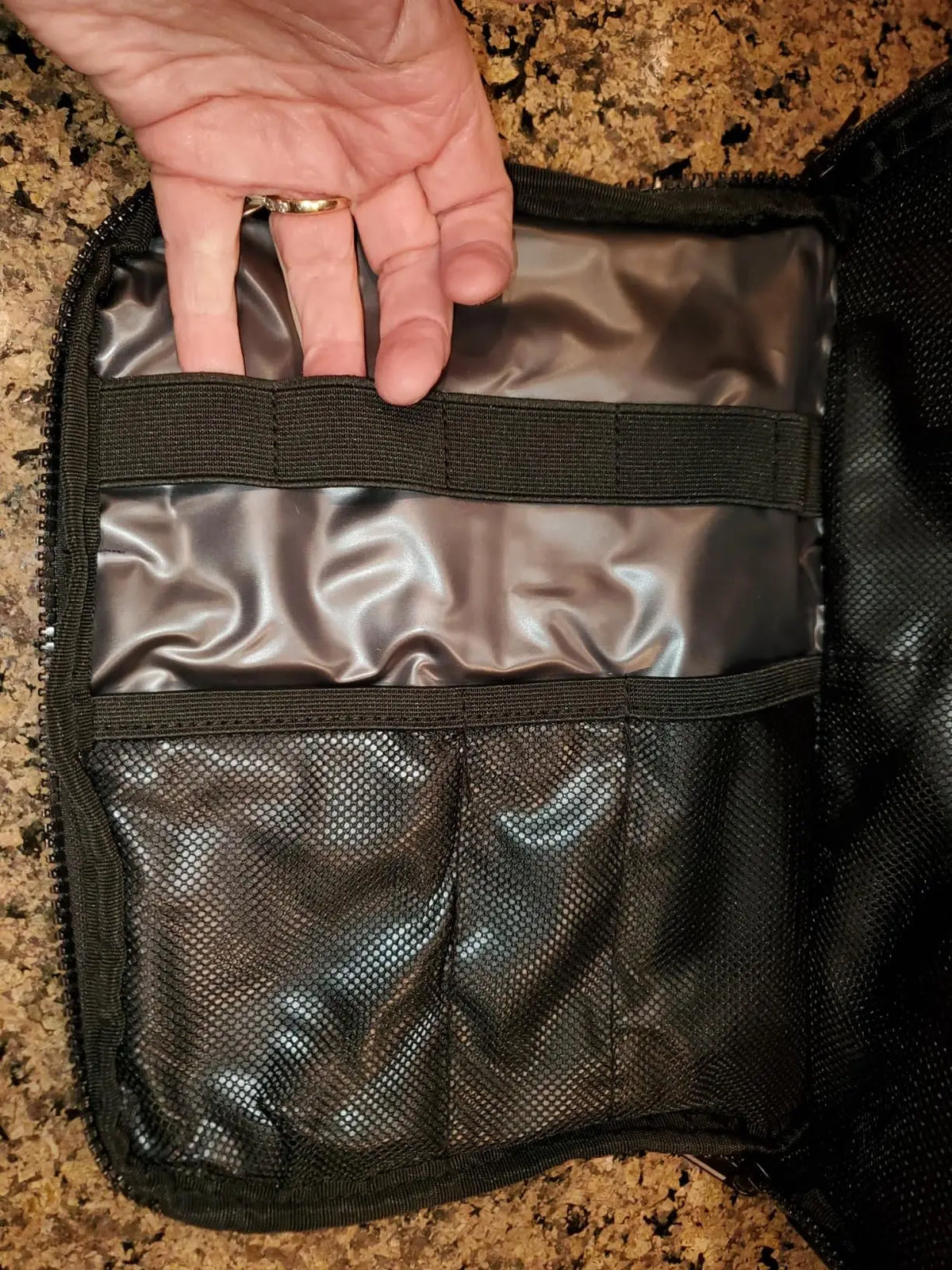 Large Capacity Cosmetic Bag – Wide-Open Makeup Organizer for Travel