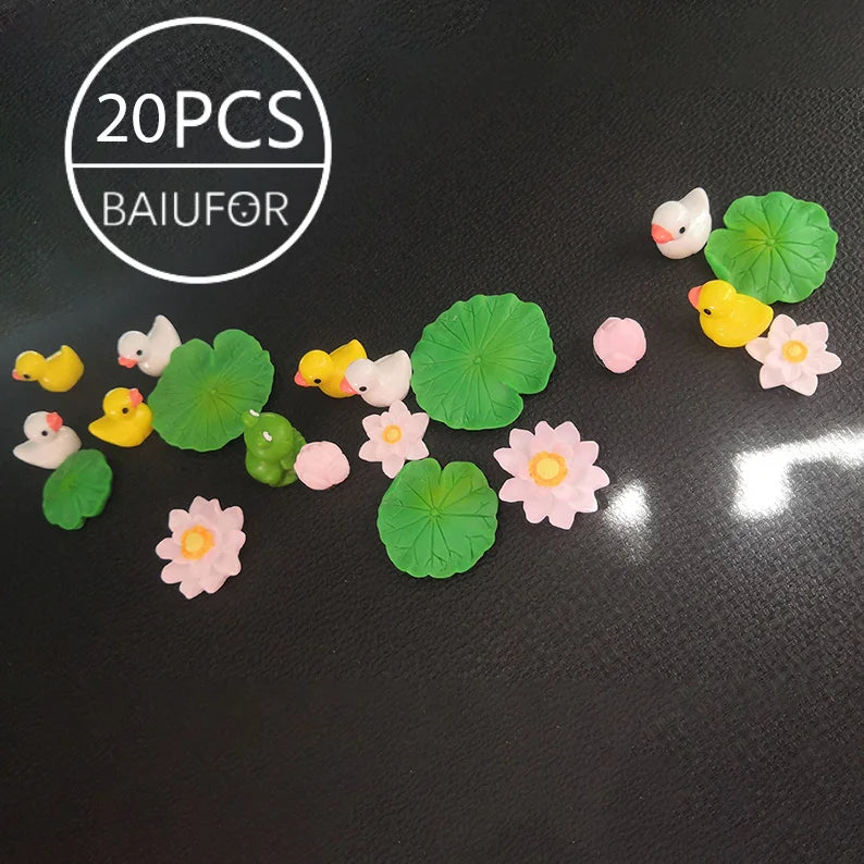 Miniature Duck Terrarium Figurines – Cartoon Animal Set for Fairy Gardens