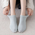 Embroidered Heart Ankle Socks – Cute Cotton Casual Footwear for Women