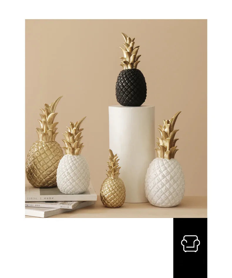 Gold Pineapple Statue – Nordic Metal Art for Modern Home Living Room Decor