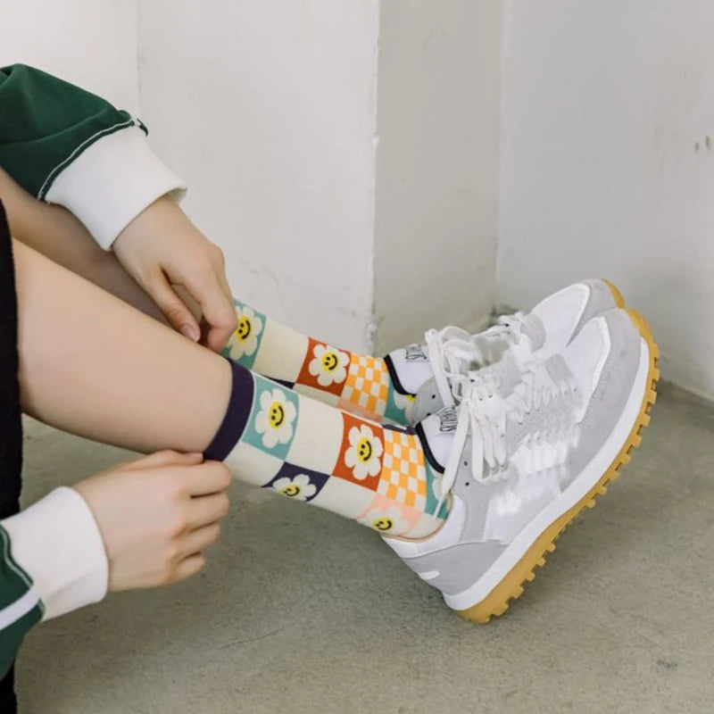 Floral Print Crew Socks – Kawaii Cotton Winter Hosiery for Women