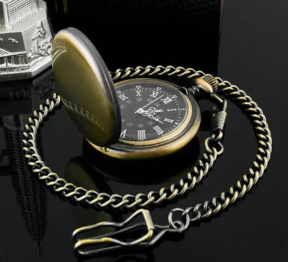 Vintage Roman Numeral Pocket Watch – 37cm Steel Fob Chain for Men and Women