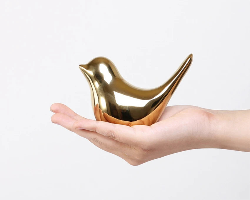 Nordic Gold Ceramic Bird Statue – Modern Animal Sculpture for Home Decor