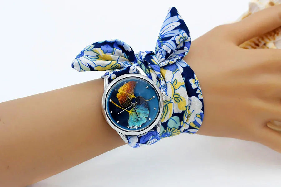 Fabric Wristwatch – Silver Quartz Analog Timepiece for Women