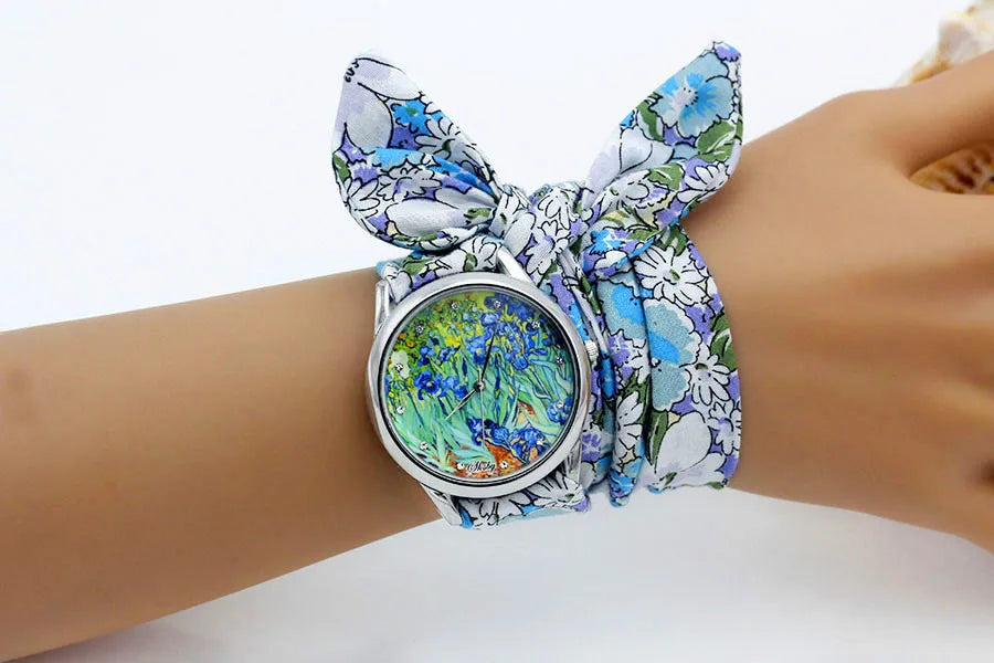 Fabric Wristwatch – Silver Quartz Analog Timepiece for Women