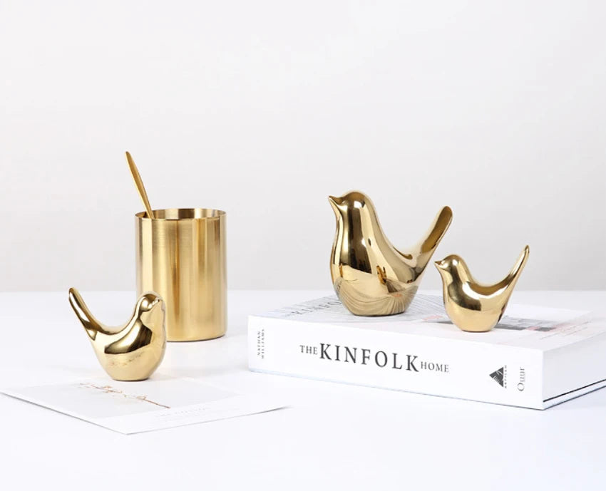 Nordic Gold Ceramic Bird Statue – Modern Animal Sculpture for Home Decor