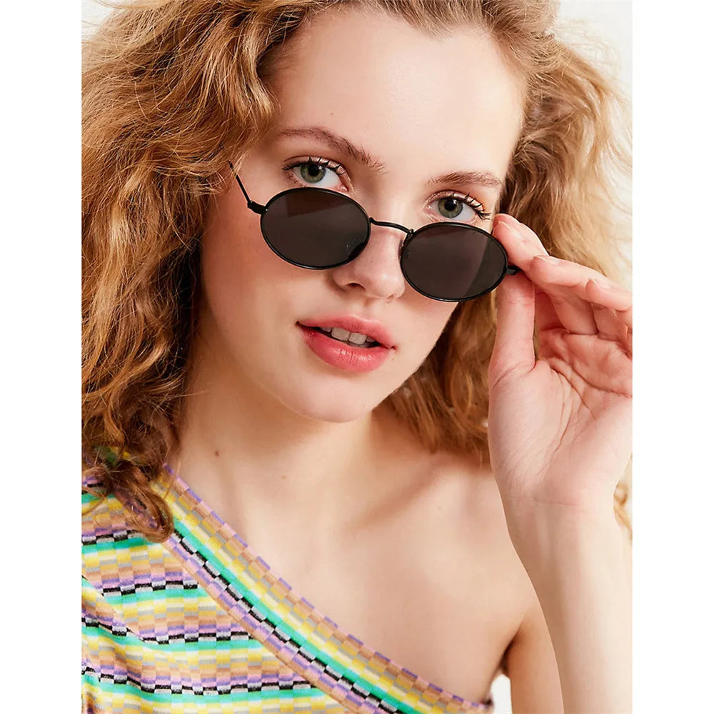 Retro Small Oval Sunglasses – UV400 Gradient Mirror Shades for Festival Wear