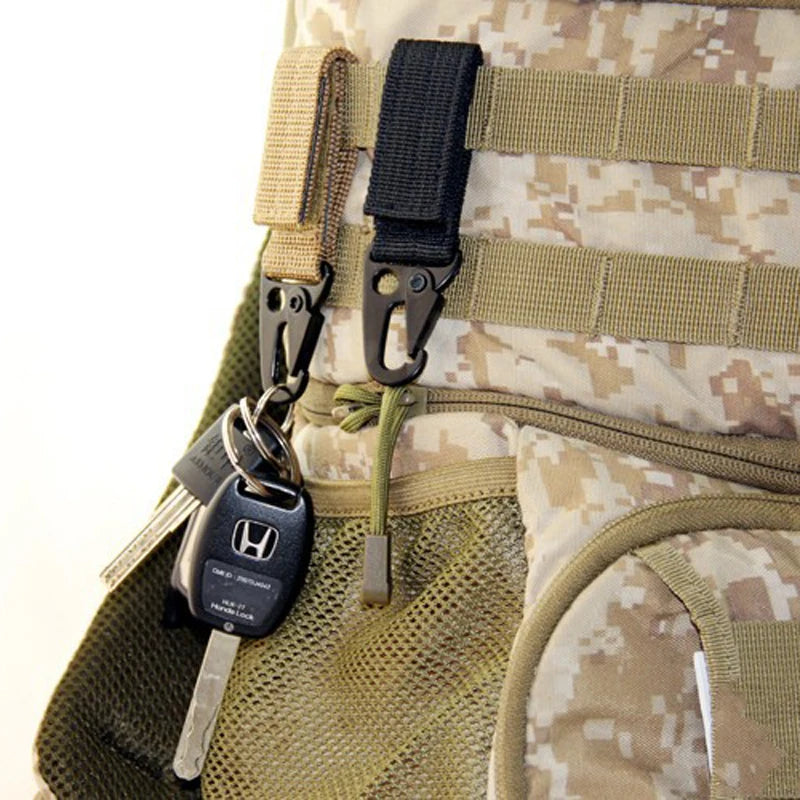 Tactical Carabiner Keychain – Heavy Duty Clip for Outdoor Camping Gear