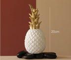 Gold Pineapple Statue – Nordic Metal Art for Modern Home Living Room Decor
