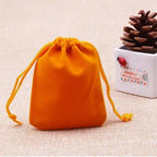 Velvet Drawstring Jewelry Bags – Soft Gift Pouches for Wedding Packaging