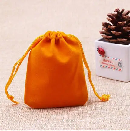 Velvet Drawstring Jewelry Bags – Soft Gift Pouches for Wedding Packaging