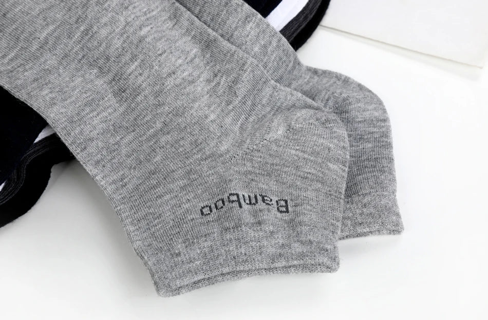 Bamboo Fiber Ankle Socks – Breathable Anti-Bacterial Footwear for Daily Casual Wear