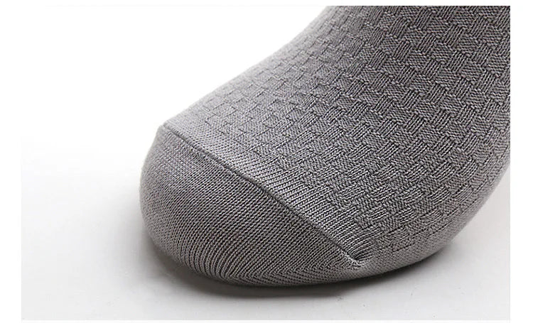 Bamboo Fiber Ankle Socks – Breathable Business Footwear for Men EU 39-48