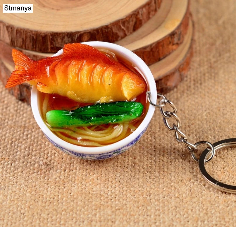 Miniature Noodle Bowl Keychain – Chinese Porcelain Style Bag Pendant