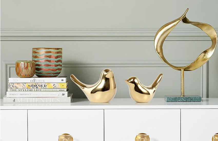Nordic Gold Ceramic Bird Statue – Modern Animal Sculpture for Home Decor