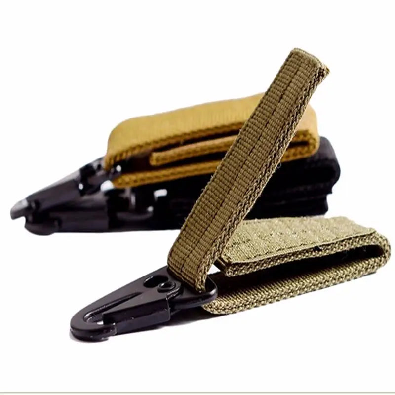 Tactical Carabiner Keychain – Heavy Duty Clip for Outdoor Camping Gear