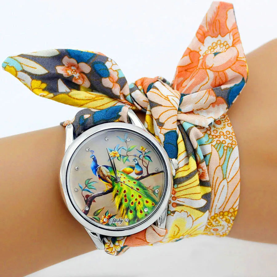 Fabric Wristwatch – Silver Quartz Analog Timepiece for Women