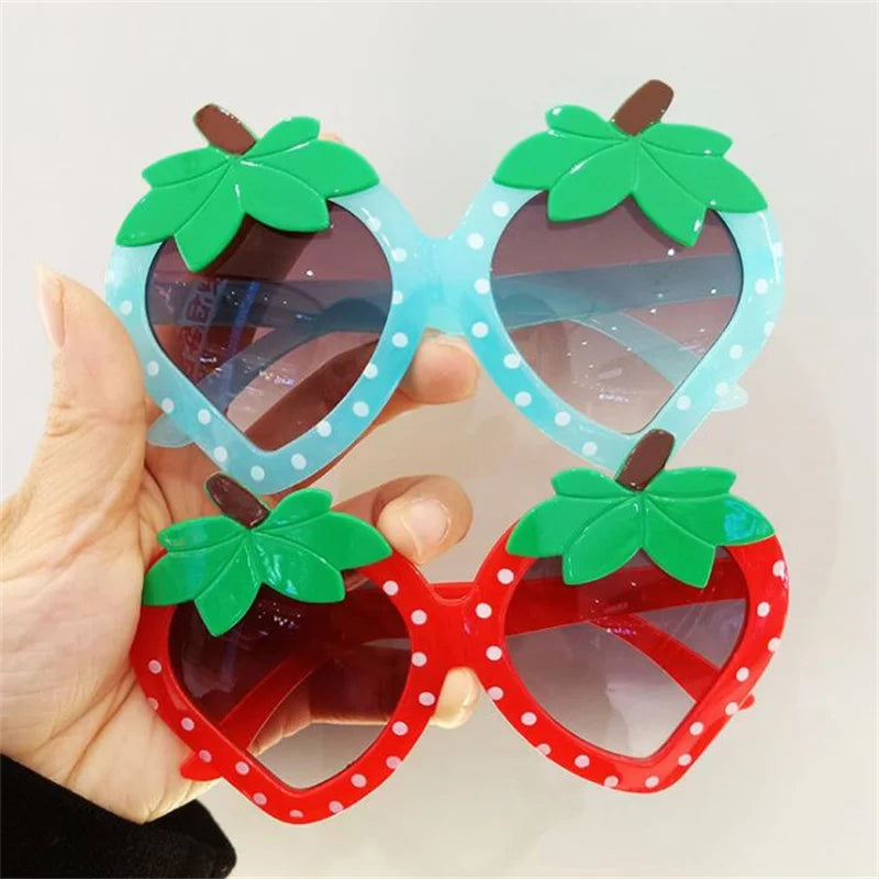 Strawberry Cartoon Sunglasses – Oversized Anti-UV Eyewear for Kids