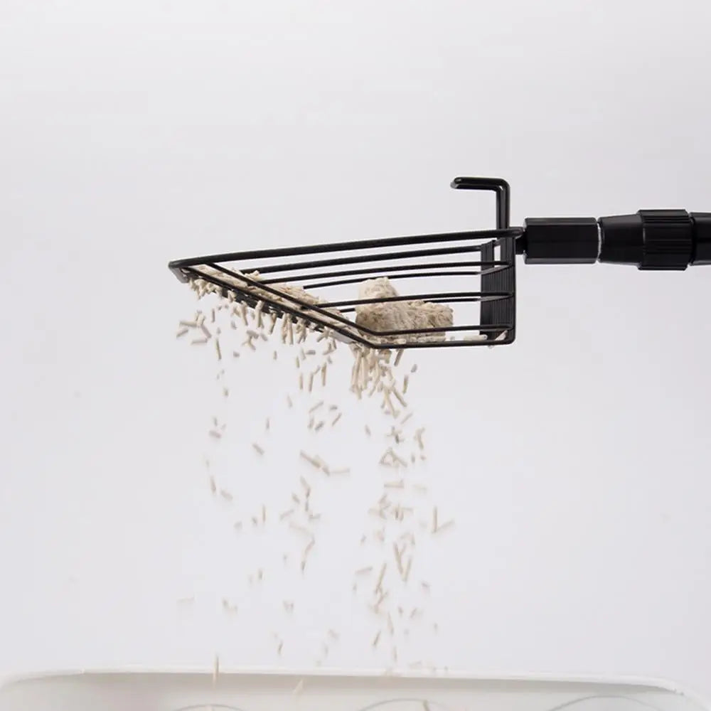 Sifting Litter Shovel – Stretchable Rake for Chicken Coop Maintenance