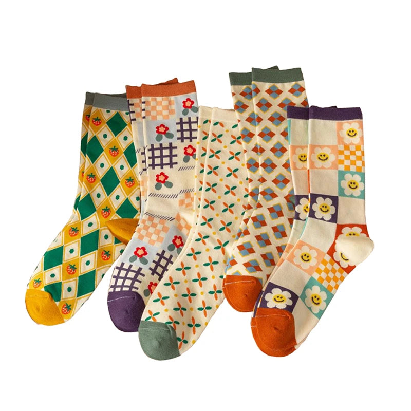 Floral Print Crew Socks – Kawaii Cotton Winter Hosiery for Women