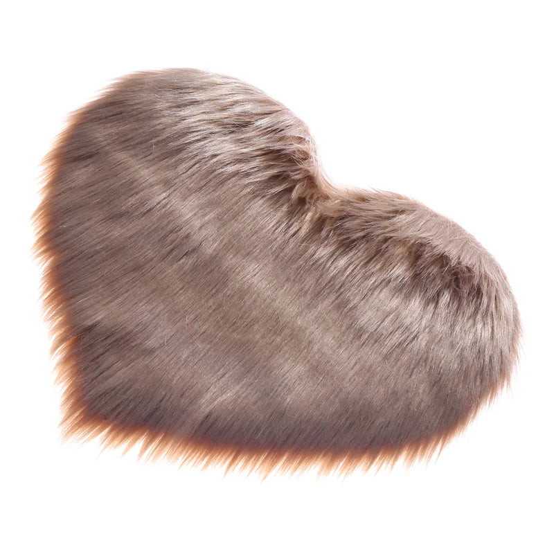 Faux Sheepskin Heart Rug – Large Fluffy Area Carpet for Bedroom Decor