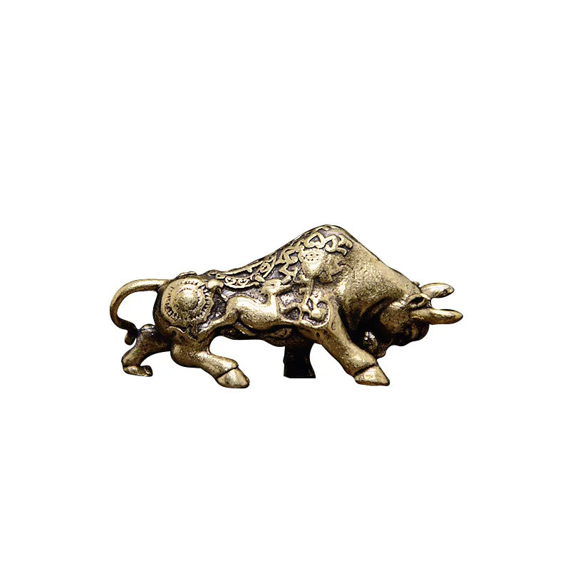 Retro Brass Bull Sculpture – Miniature Copper Statue for Desk Decoration