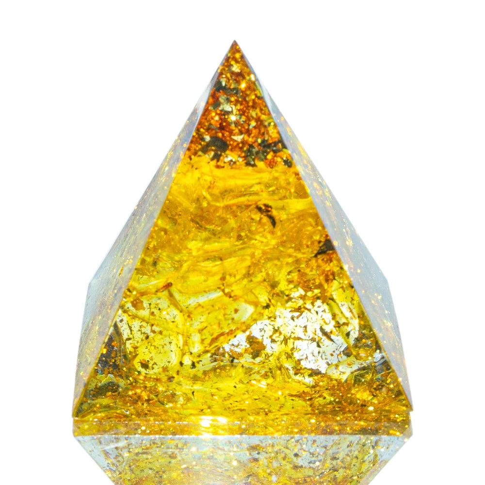 Amethyst Crystal Pyramid – Reiki Energy Generator for Chakra Meditation