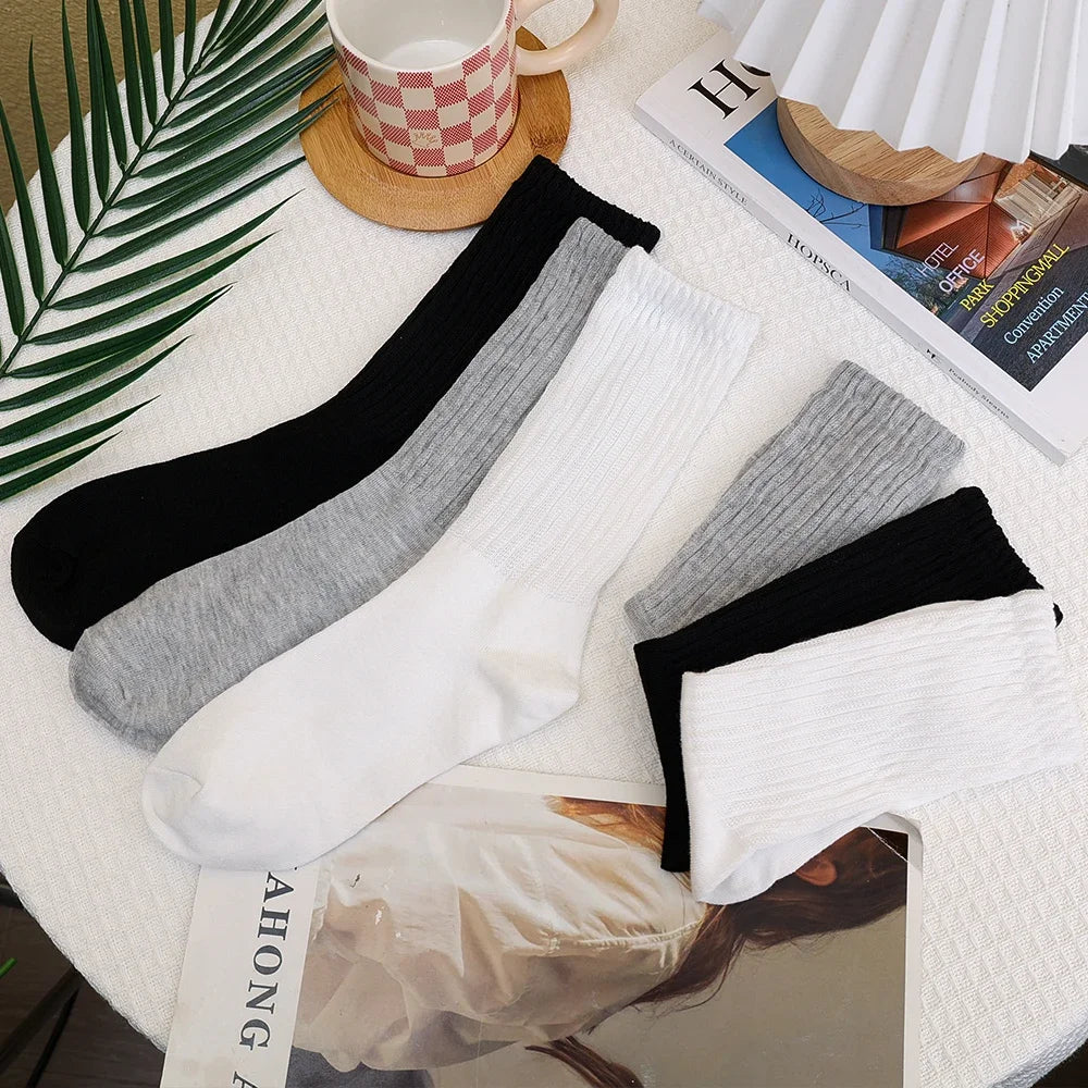 Knitted Mid-Tube Socks – Soft Vintage Cotton for Sports and Leisure