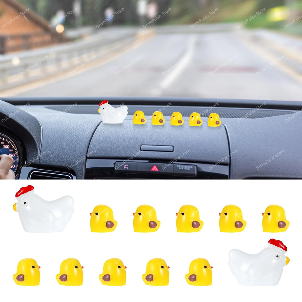 Mini Chicken Car Ornament – Cute Dashboard Charm for Auto Interior Decor