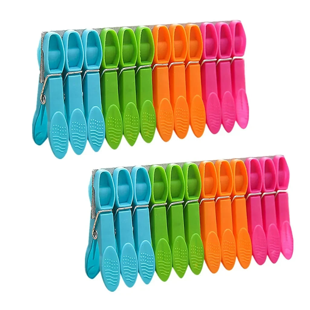 Plastic Laundry Clothespins – Durable Hanging Pegs for Drying Clothes