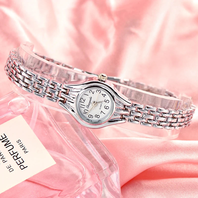 Gold Plated Quartz Bracelet Watch – Elegant Analog Timepiece for Women