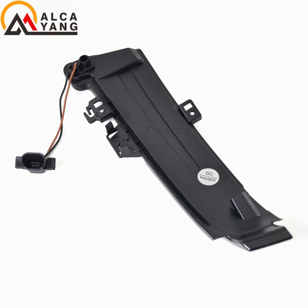 Dynamic LED Side Mirror Indicators – Sequential Turn Signals for Mercedes Benz