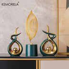 Abstract Ceramic Statue – Modern Sculptural Ornament for Home Decor Table
