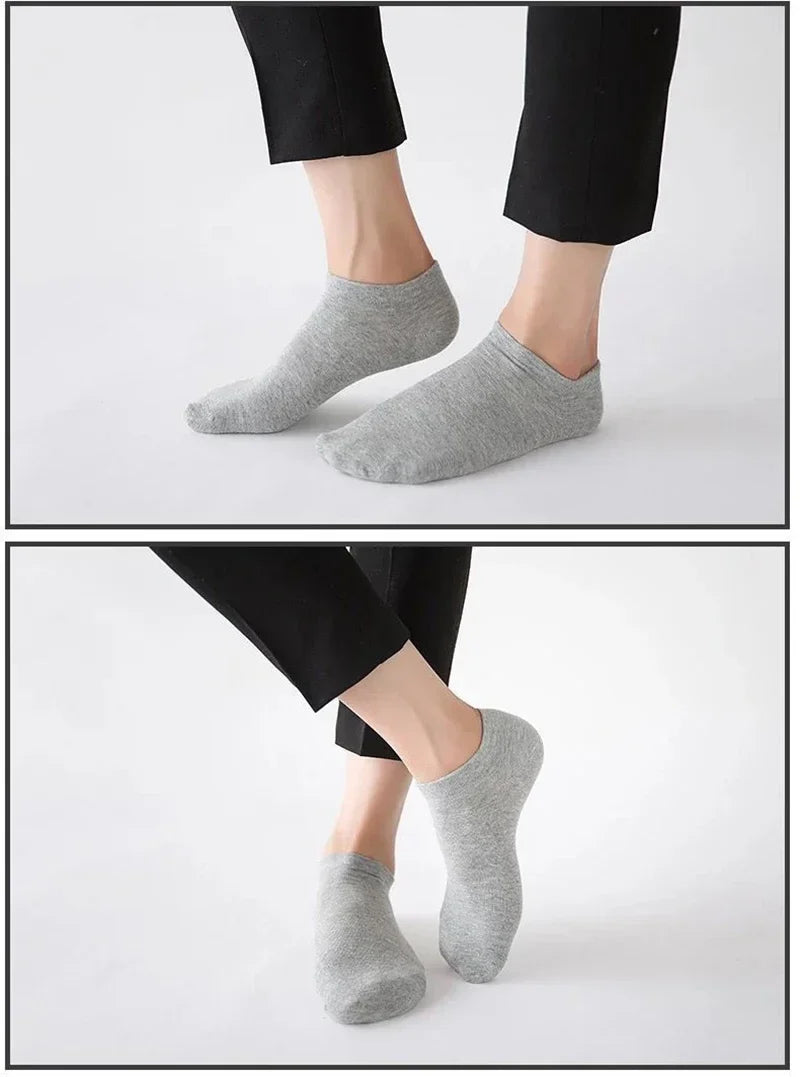 Breathable Cotton Ankle Socks – Solid Color Athletic Wear for Women