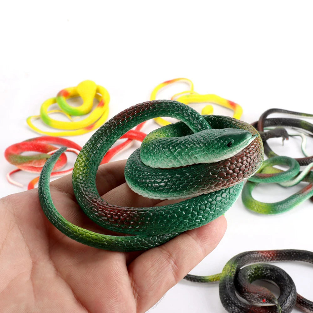 Soft Rubber Simulation Snake – 68cm Realistic Toy for Halloween Pranks