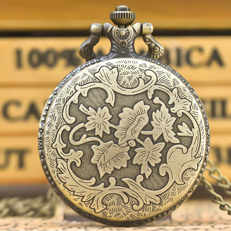Vintage Bronze Spider Pocket Watch – Quartz Necklace Pendant for Cosplay