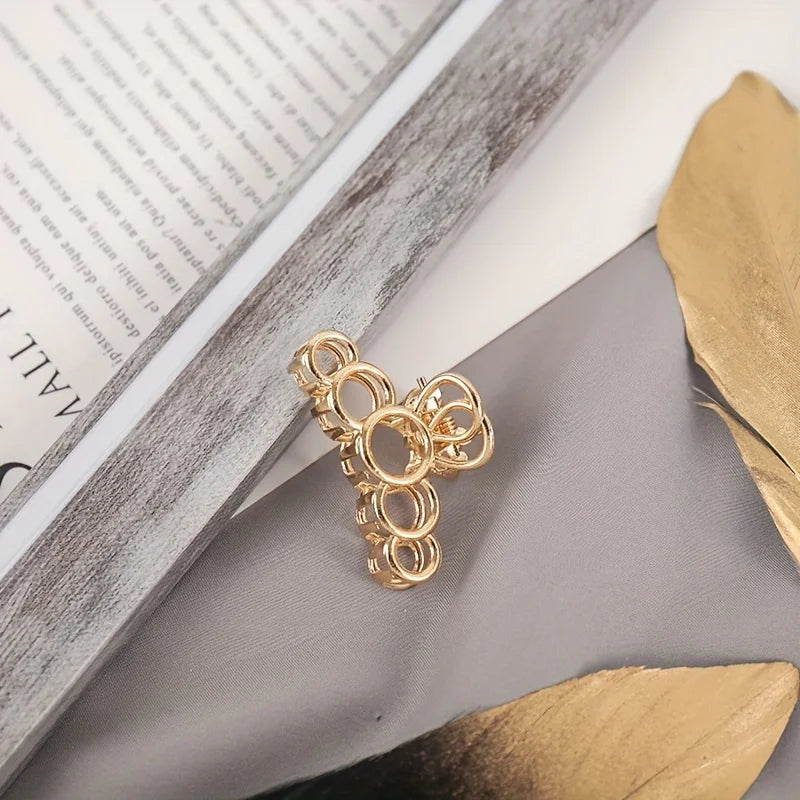 Gold Metal Heart Hair Claw Clips – Non Slip Geometric Barrettes for Daily Wear