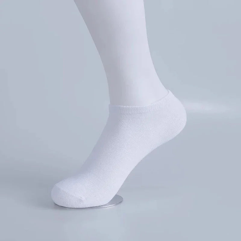 Breathable Cotton Ankle Socks – Solid Color Athletic Wear for Women