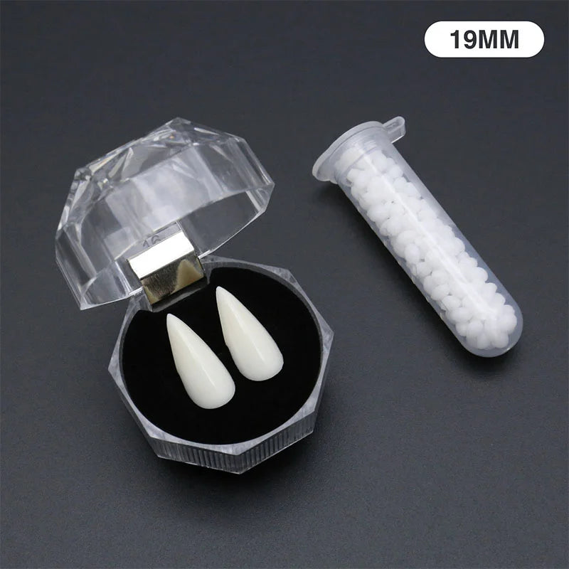 Vampire Fangs with Adhesive – Realistic Dentures for Halloween Cosplay