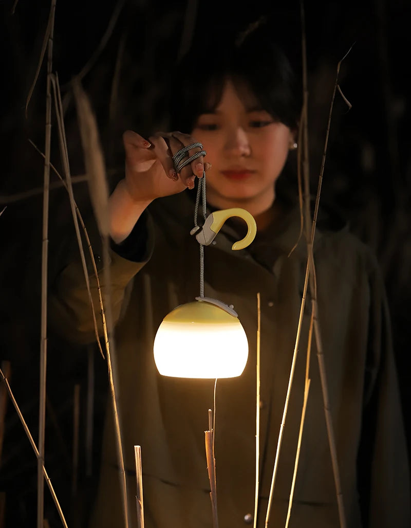 Portable Retro LED Camping Light – Waterproof Hanging Lamp for Outdoor Emergencies