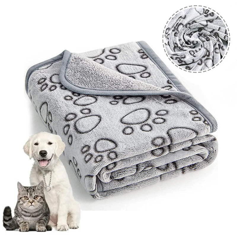 Soft Cartoon Pet Blanket – Fluffy Warm Mat for Cats and Dogs