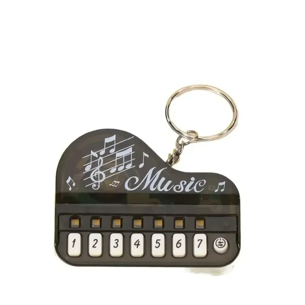 Mini Electronic Piano Keychain – Musical Cartoon Pendant for Birthday Gifts