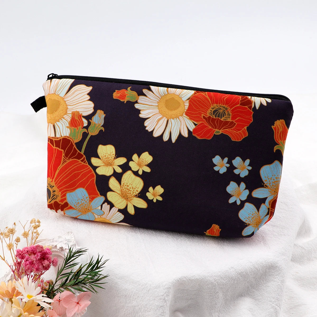 Floral Zipper Makeup Bag – Portable Travel Cosmetic Organizer for Women