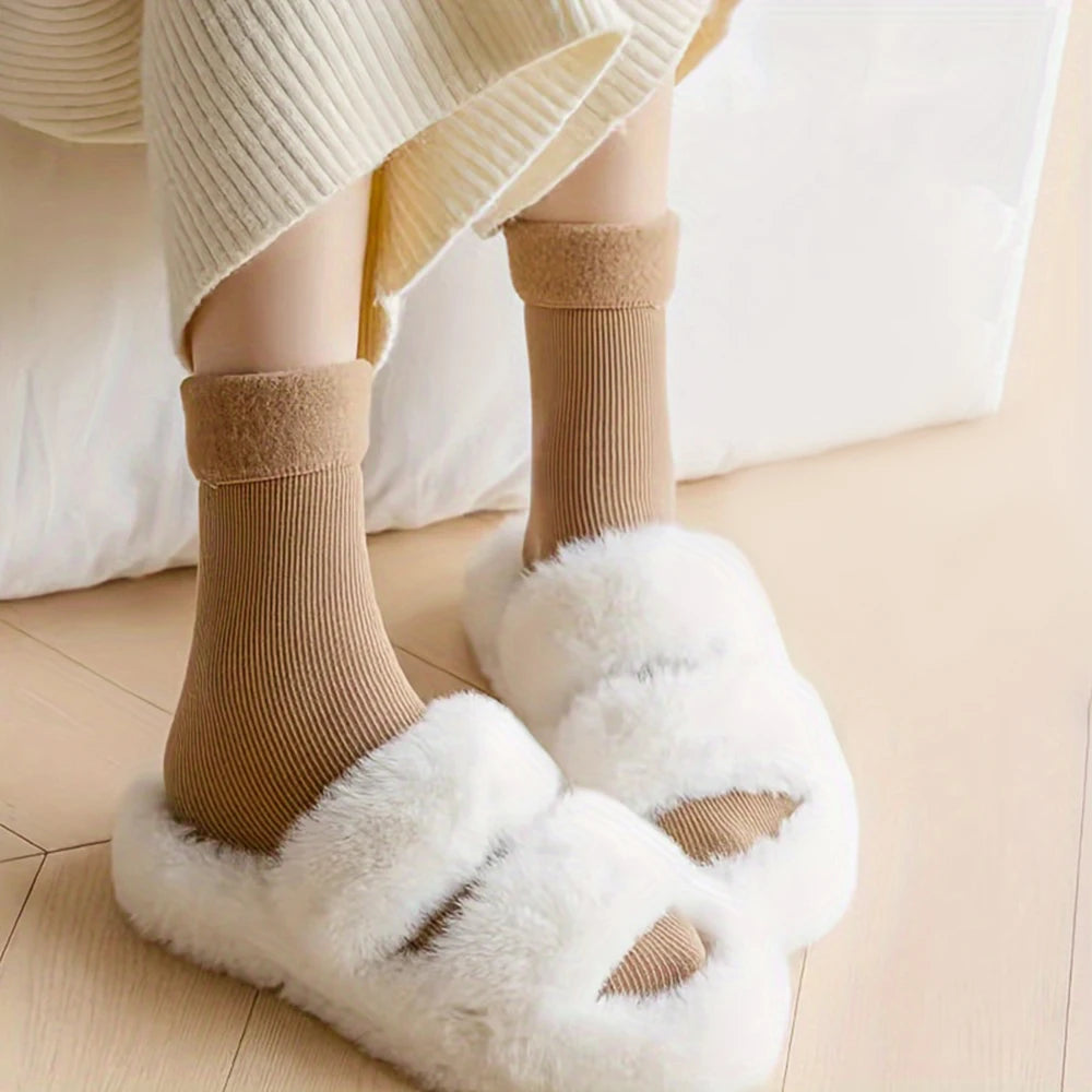 Thermal Cashmere Wool Socks – Thickened Winter Warmth for Snow Boots