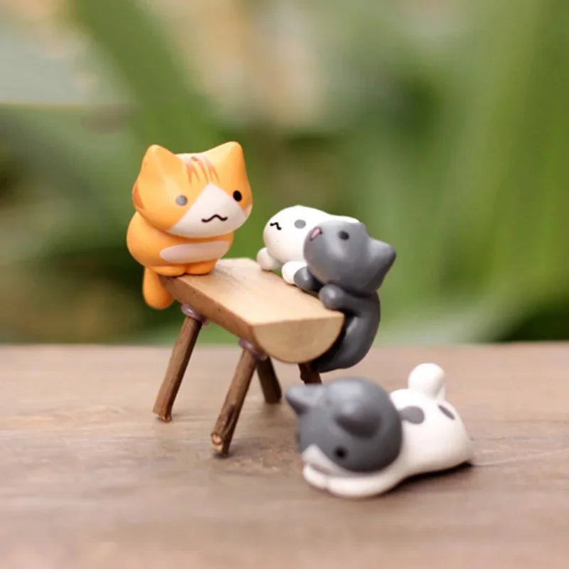 Lucky Cat Miniature Figures – Resin Micro Landscape Decor for Bonsai Gardening