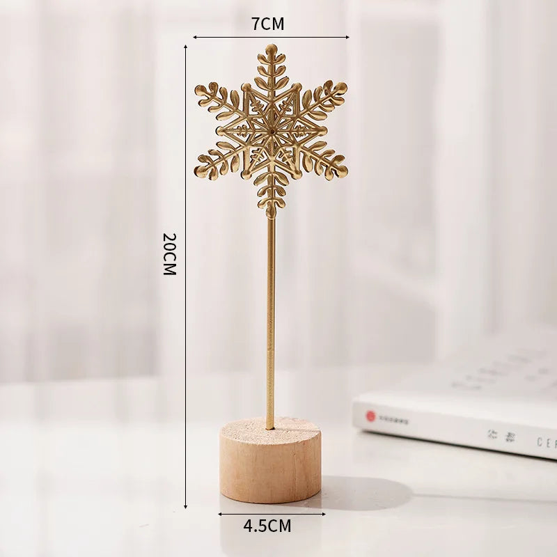 Golden Ginkgo Leaf Metal Figurine – Decorative Sculpture for Home Office Decor