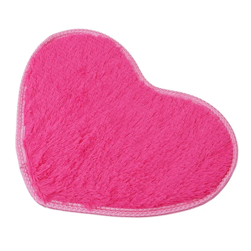 Heart Shaped Plush Carpet – Thickened Bedroom Rug for Home Decor