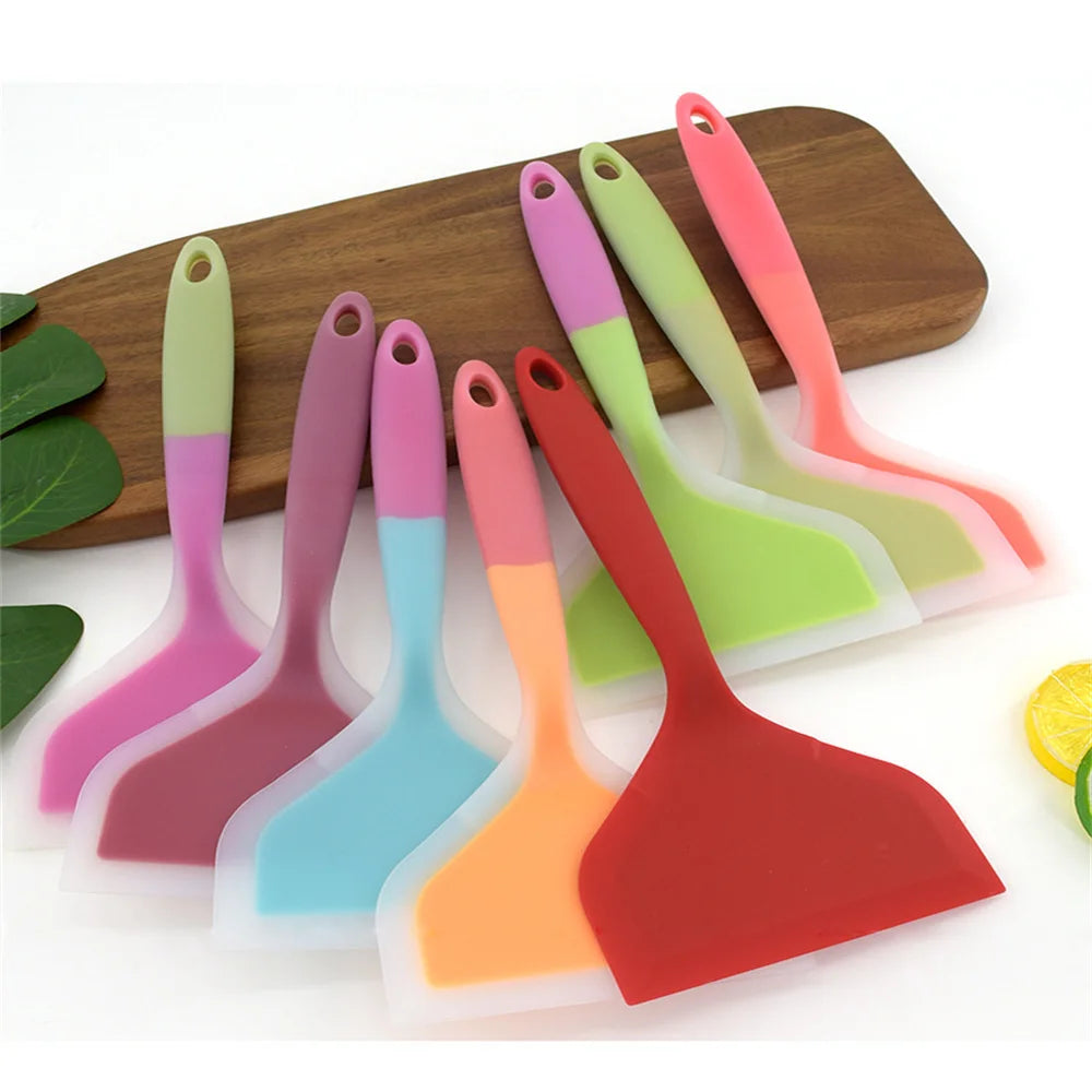 Silicone Non-stick Spatula – Flexible Turner for Omelets and Cooking