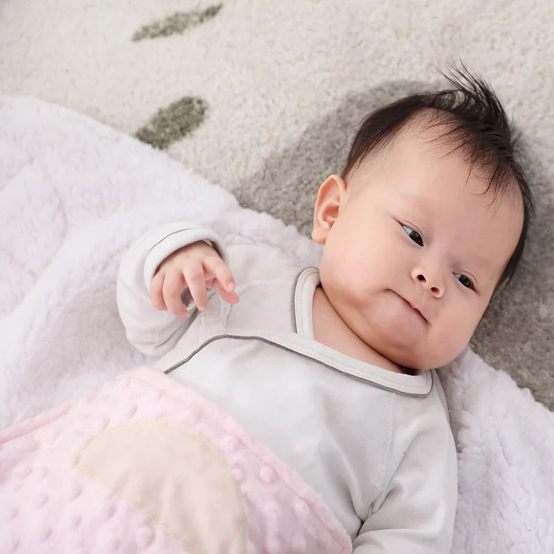 Velvet Baby Sleeping Bag – Hooded Anti-kick Swaddle for Newborn Sleep